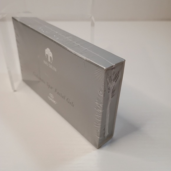 Nu Skin AgeLOC GALVANIC SPA Facial Gels Sealed Pre-Treat & Treatment New In Box - Picture 4 of 4